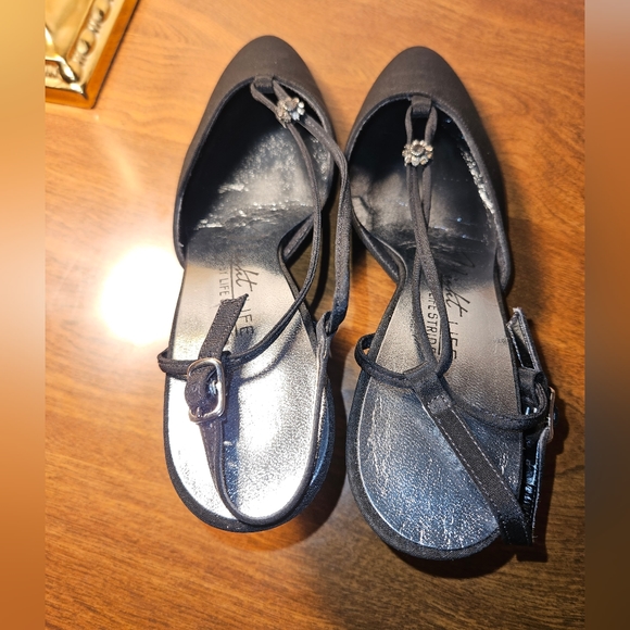 Night Life Heels new in box - Picture 7 of 10